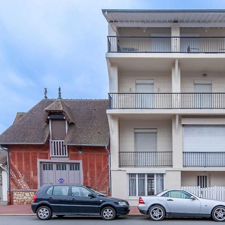 2-Bedroom Apartment With Balcony Near Hippodrome Deauville Buitenkant foto