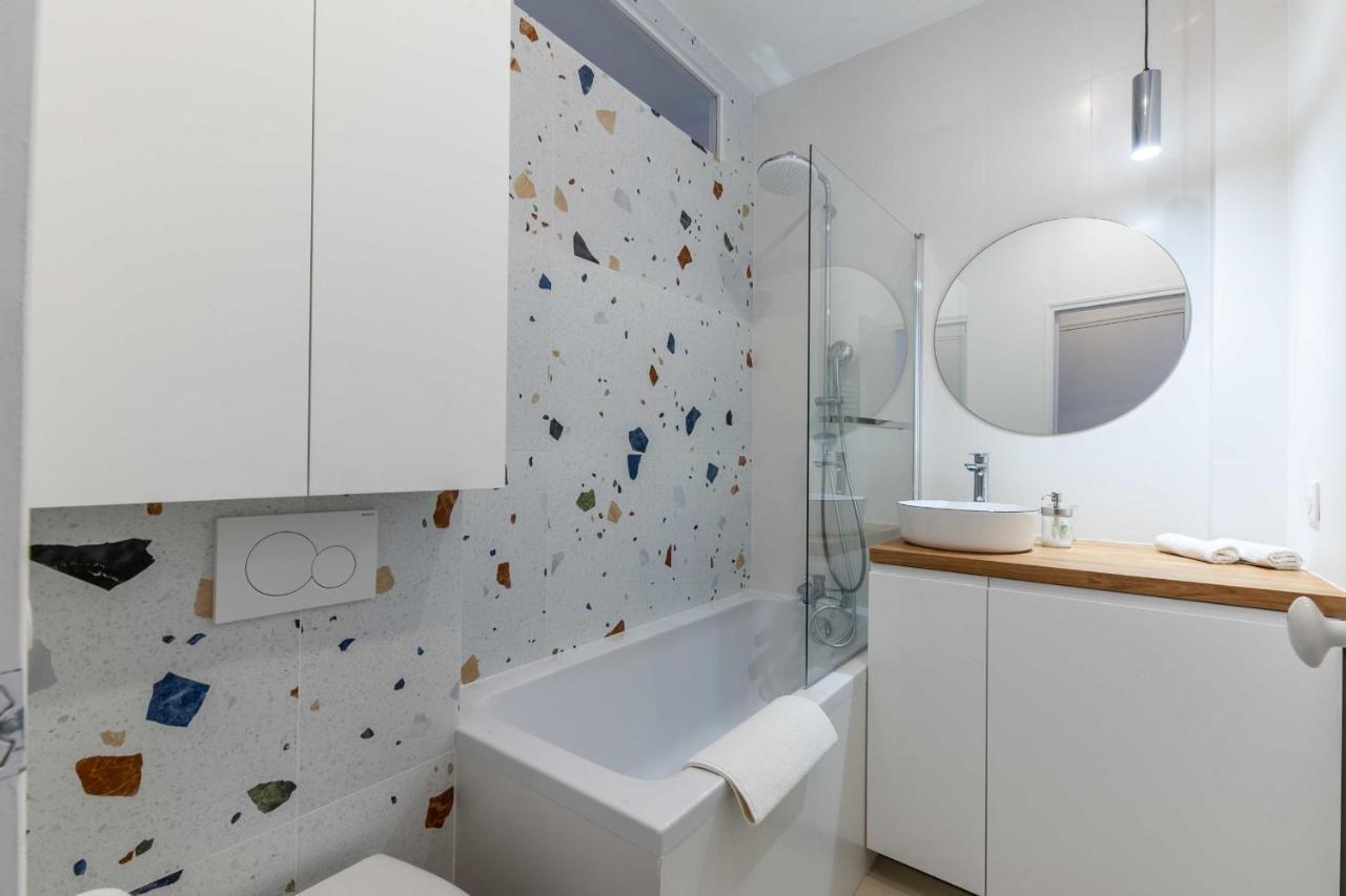 2-Bedroom Apartment With Balcony Near Hippodrome Deauville Buitenkant foto